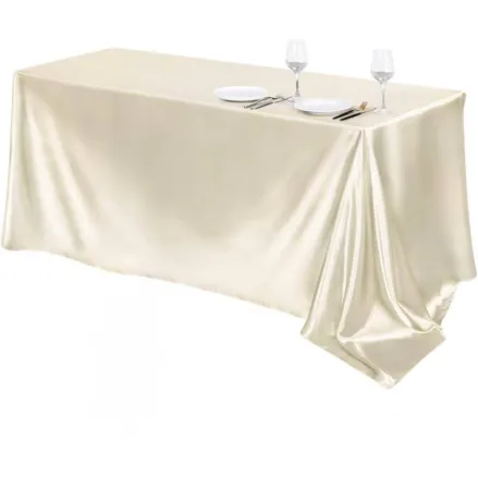 Скатертина атласна святкова Leeseph 145×260см беж LE013b купити недорого || Metelka.com.ua