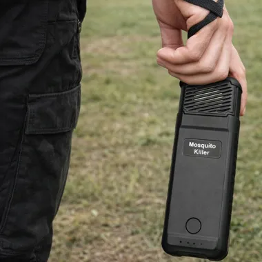 Фумигатор-отпугиватель комаров с фонариком MOSQUITO KILLER USB 24660 черный